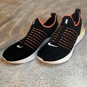 Gently used Nike Phantom women’s slip on sneakers